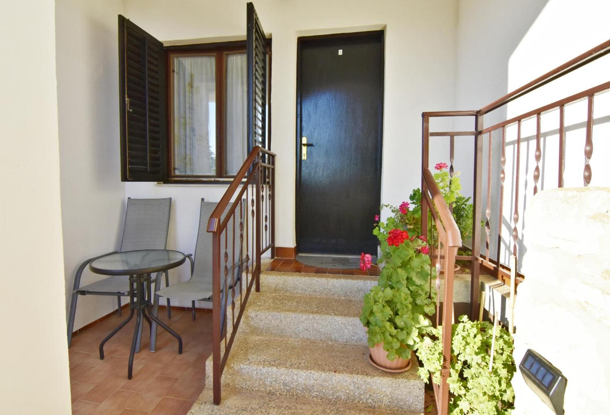 Apartments And Rooms With Parking Space Zambratija, Umag - 22512 Savudrija Exterior photo