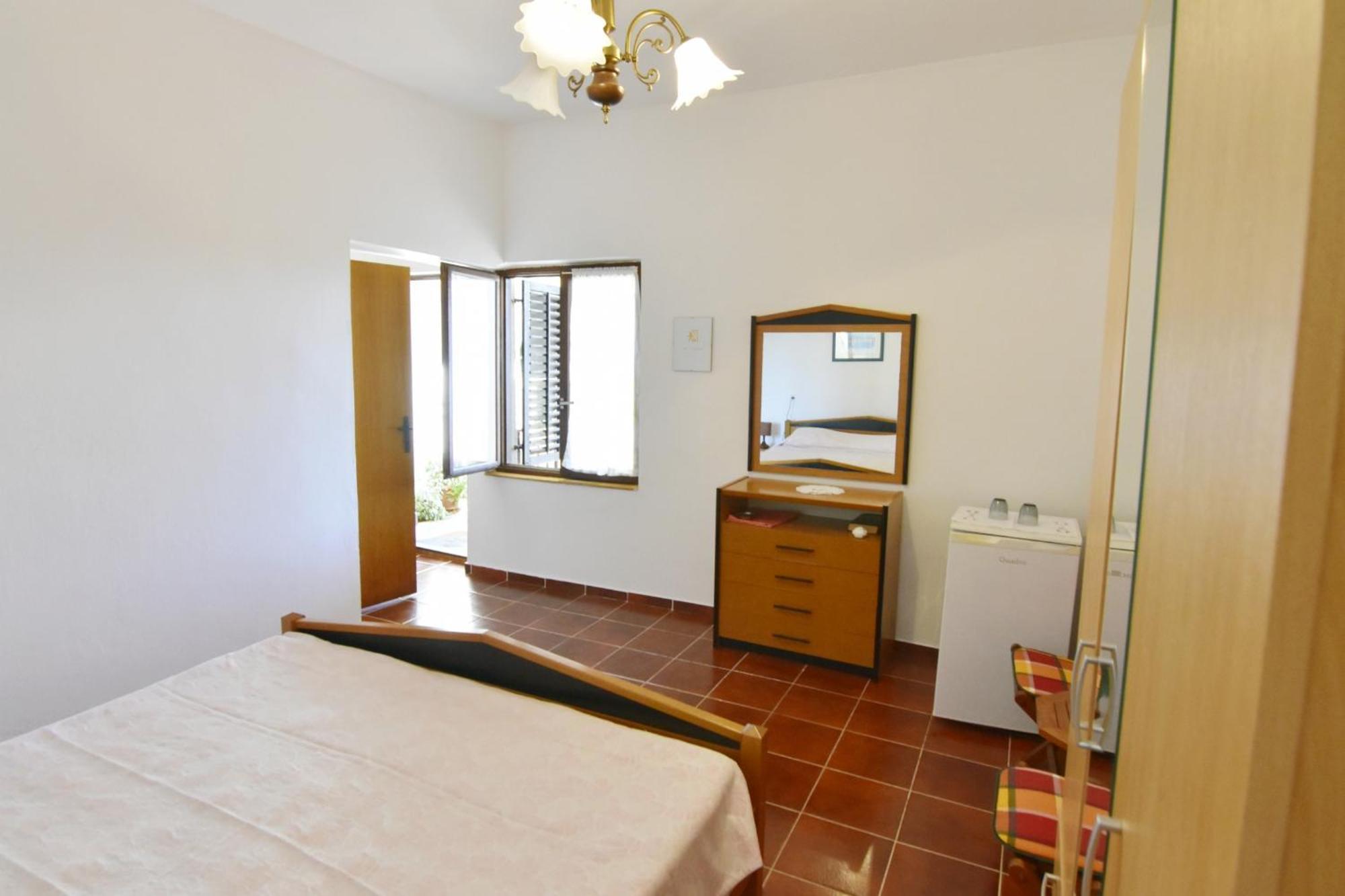 Apartments And Rooms With Parking Space Zambratija, Umag - 22512 Savudrija Room photo